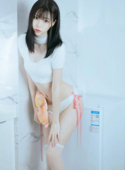 小蜜桃2免费观看中文_高清完整版在线观看免费版