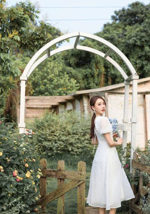 恶搞配音app_BD国语高清手机在线观看