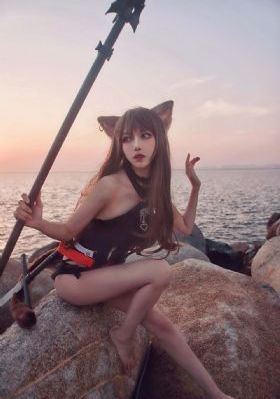 最新暗呦小U女_QVOD免费国语在线观看