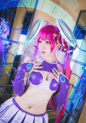 欧美特级bbb毛片_HD720P成事在人免费观看