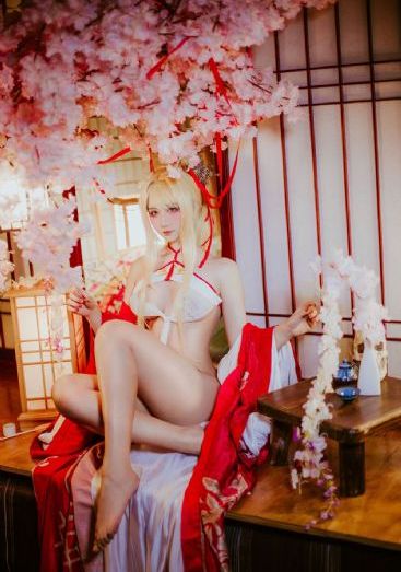 久久riavcom_HD高清完整版无删减90分钟观看