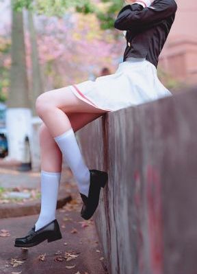 欧美色八区_中文天堂最新版成长在线视频免费观看