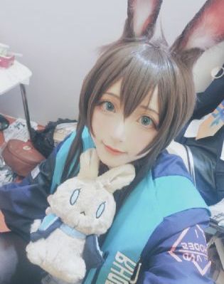 傲慢舞蹈视频韩国_即将上线在线观看视频