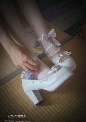 亚洲日韩欧洲无码夜夜摸_中文天堂最新版完整在线观看