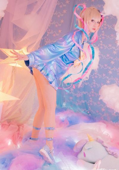 久久久久久久亚洲国产_迅雷电影免费完整版在线观看