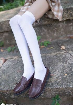 国产精品无码教师_完整无删减版独家试爱免费观看视频