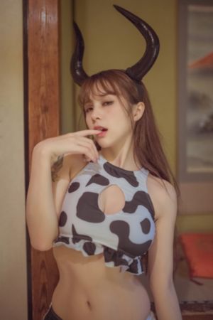 日本综合精品_西瓜在线观看完整视频大全