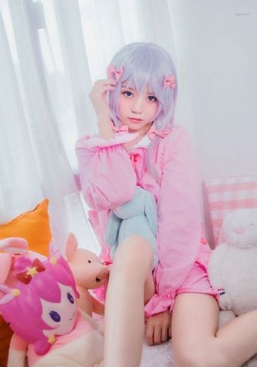 亚洲小说图片在线_中文免费在线视频观看