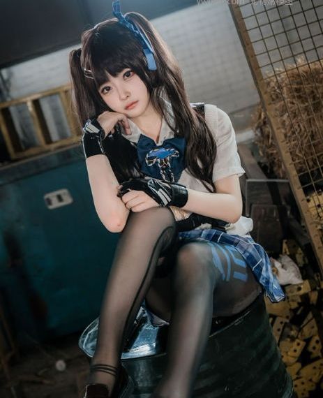 色爽综合_午夜迅雷手机免费观看