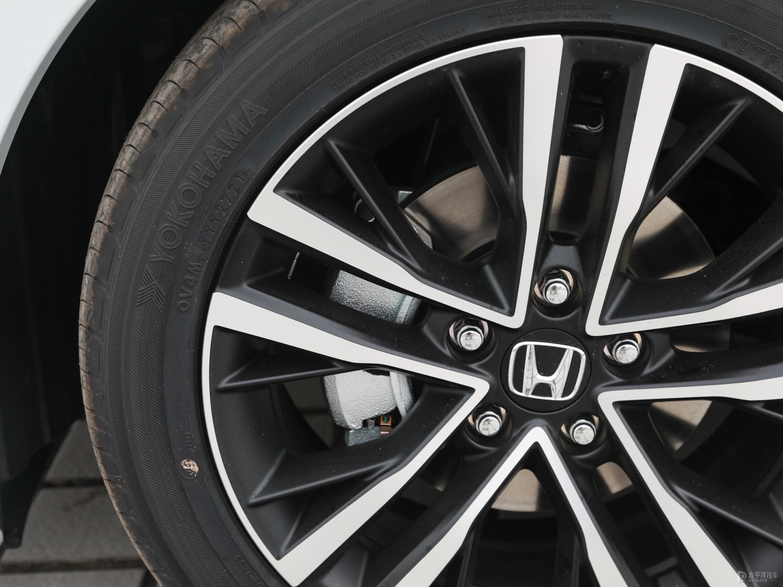 凌派2022款 180Turbo CVT領(lǐng)先版 細節(jié)之中見真章